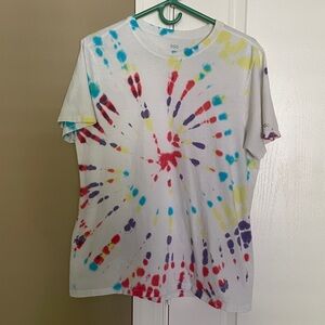 DSG Men’s Tie-Dye Short Sleeve Shirt. Size Medium.